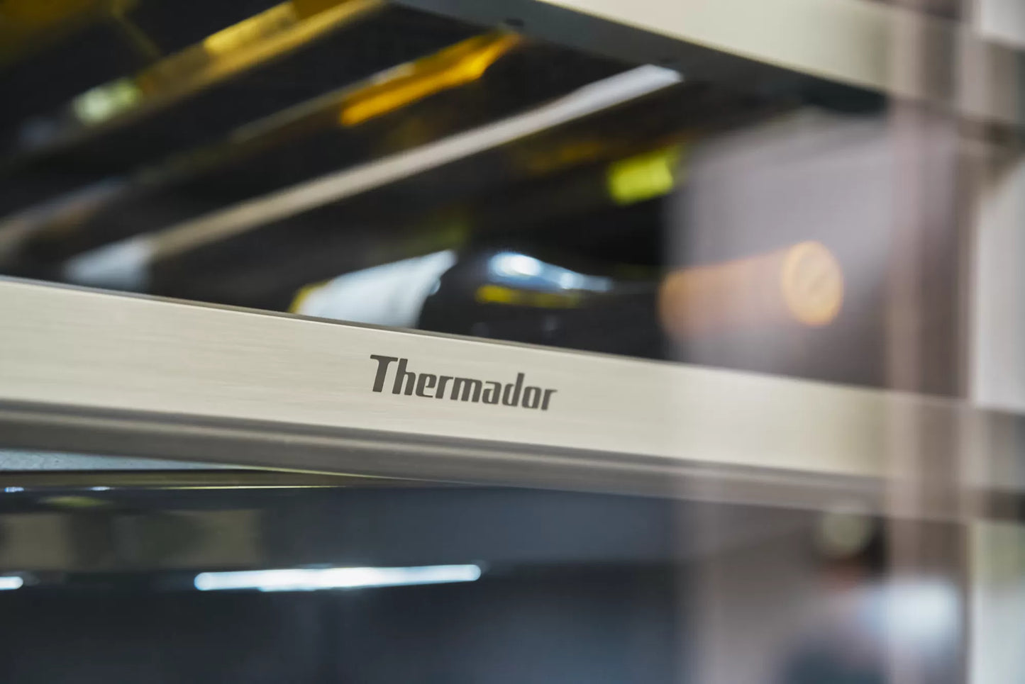 Cava Freedom® 18" Panelable RH