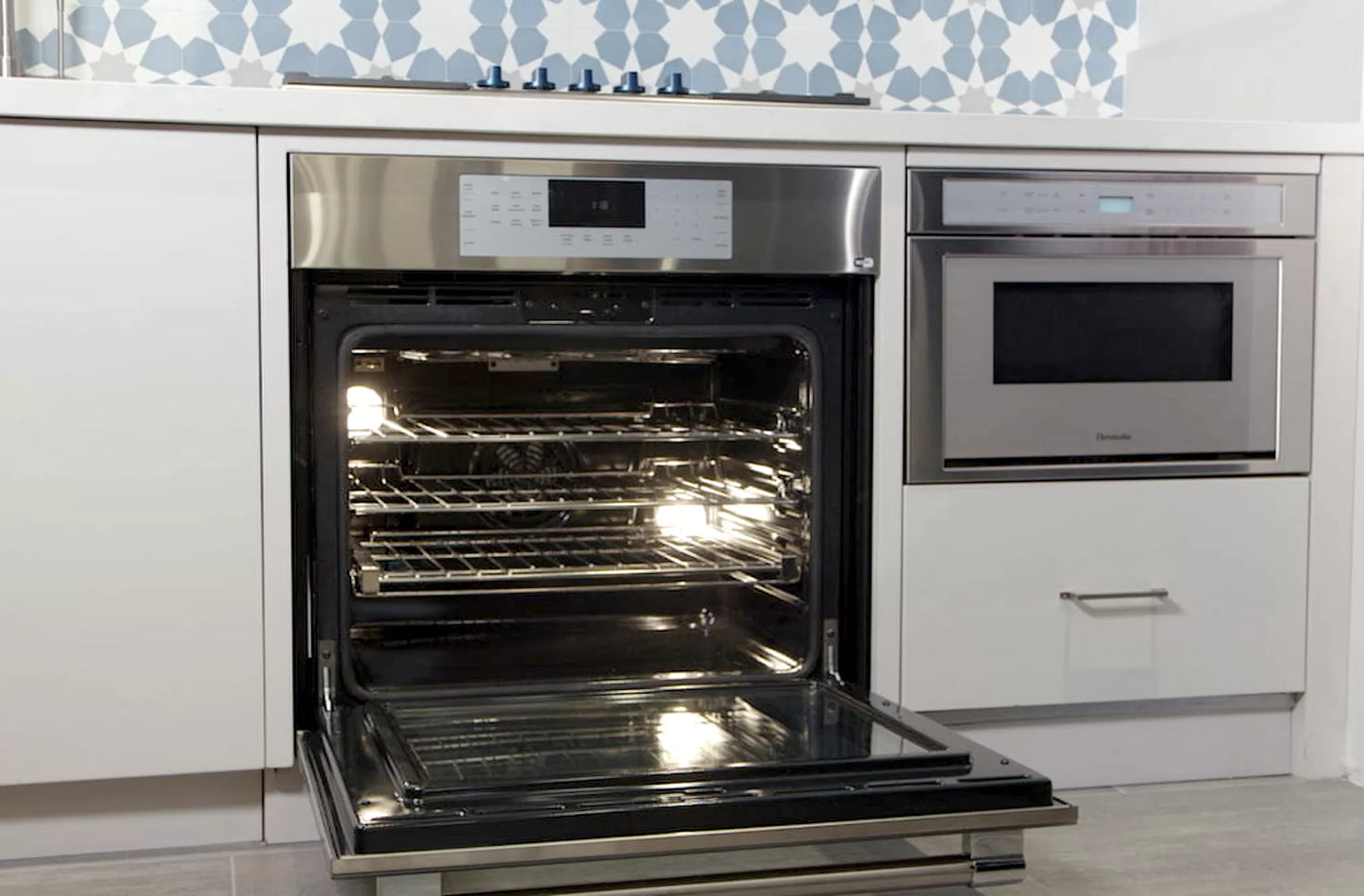 Horno electrico Masterpiece® 30" Stainless Steel