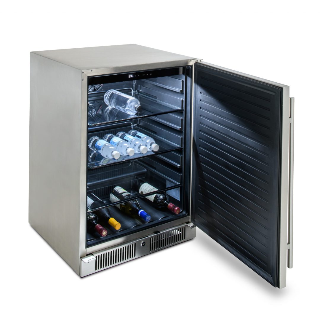 Refrigerador de exterior Blaze 24" puerta solida